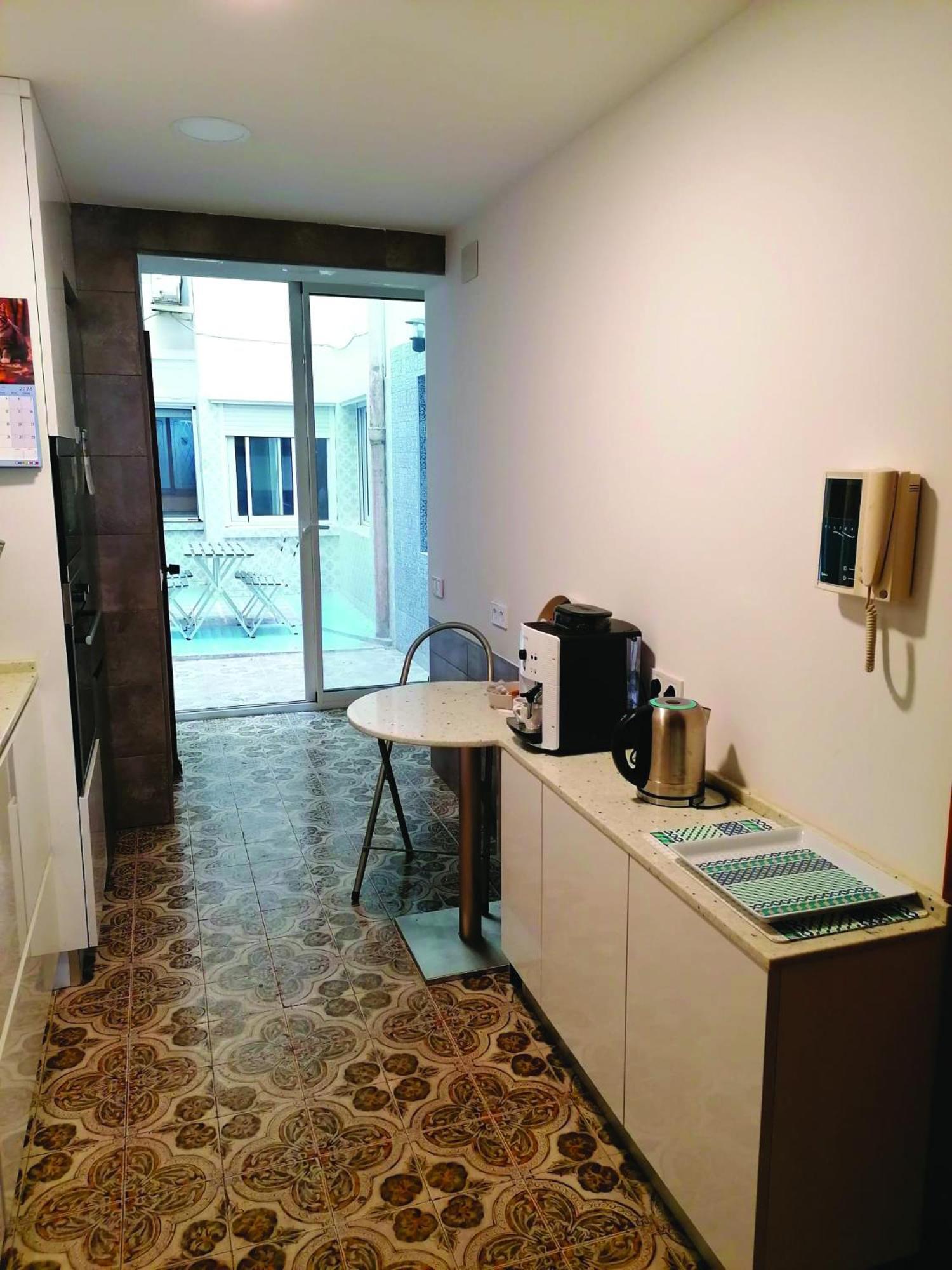 Appartement Au Centre D'Аликанте Экстерьер фото